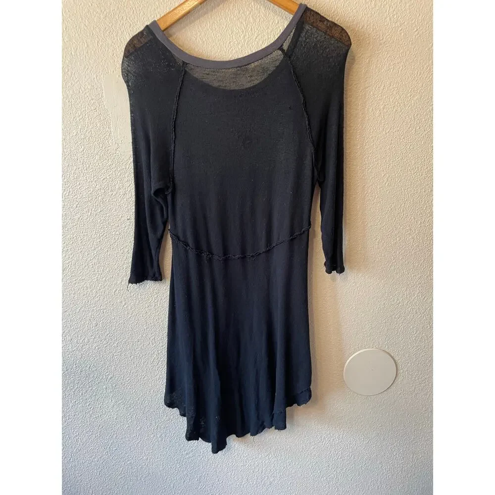 Free People Black Knit Handkerchief Hem Crew Neck 3/4 Sleeve Tee Size XS